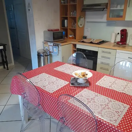 Apartment Agreable A 1km Du Centre De