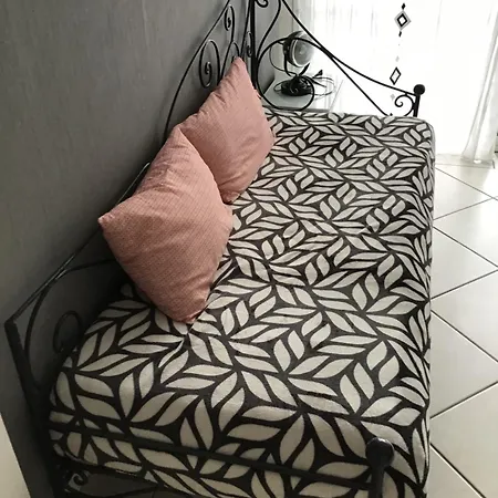 Agreable A 1km Du Centre De