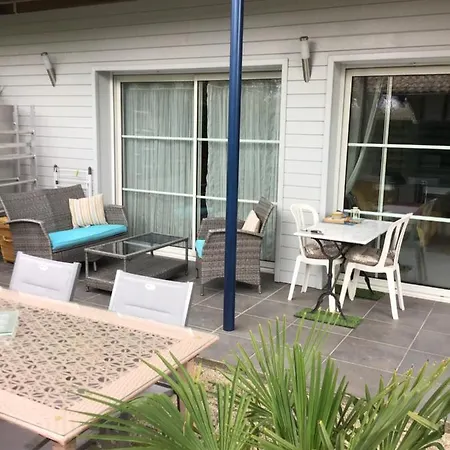 Agreable A 1km Du Centre De * 라테스트드뷔크