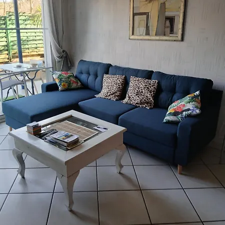 Appartement à 1km Du Centre De *